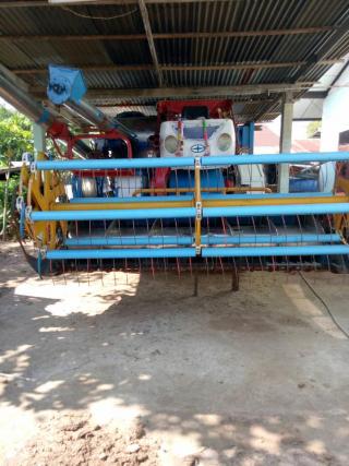 ขายรถเกี่ยวข้าว ศักดิ์พัฒนา SS50IT เครื่อง195เทอร์โบ ราคา520,000 สนใจโทร 090-8588220 090-3258446 090-4610380 ดูประกาศทั้งหมด https://www.facebook.com/narong2truck/ www.narong2truck.com www.truck.in.th/498 รับจัดไฟแนนซ์นอกสถานที่ เพจFacebook ณรงค์ ซื้อขายร